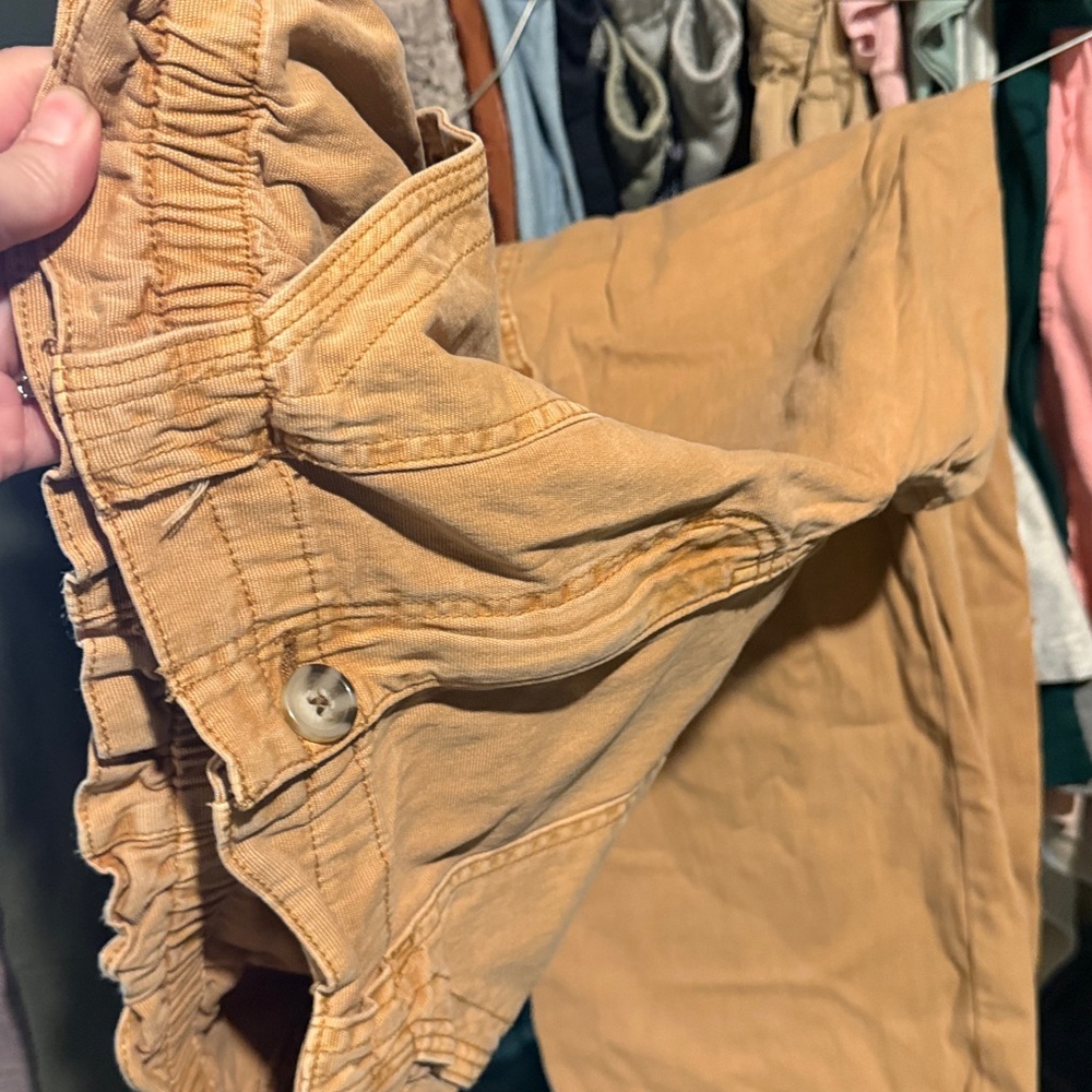 Closet Clean Out - Picture 5 of 10